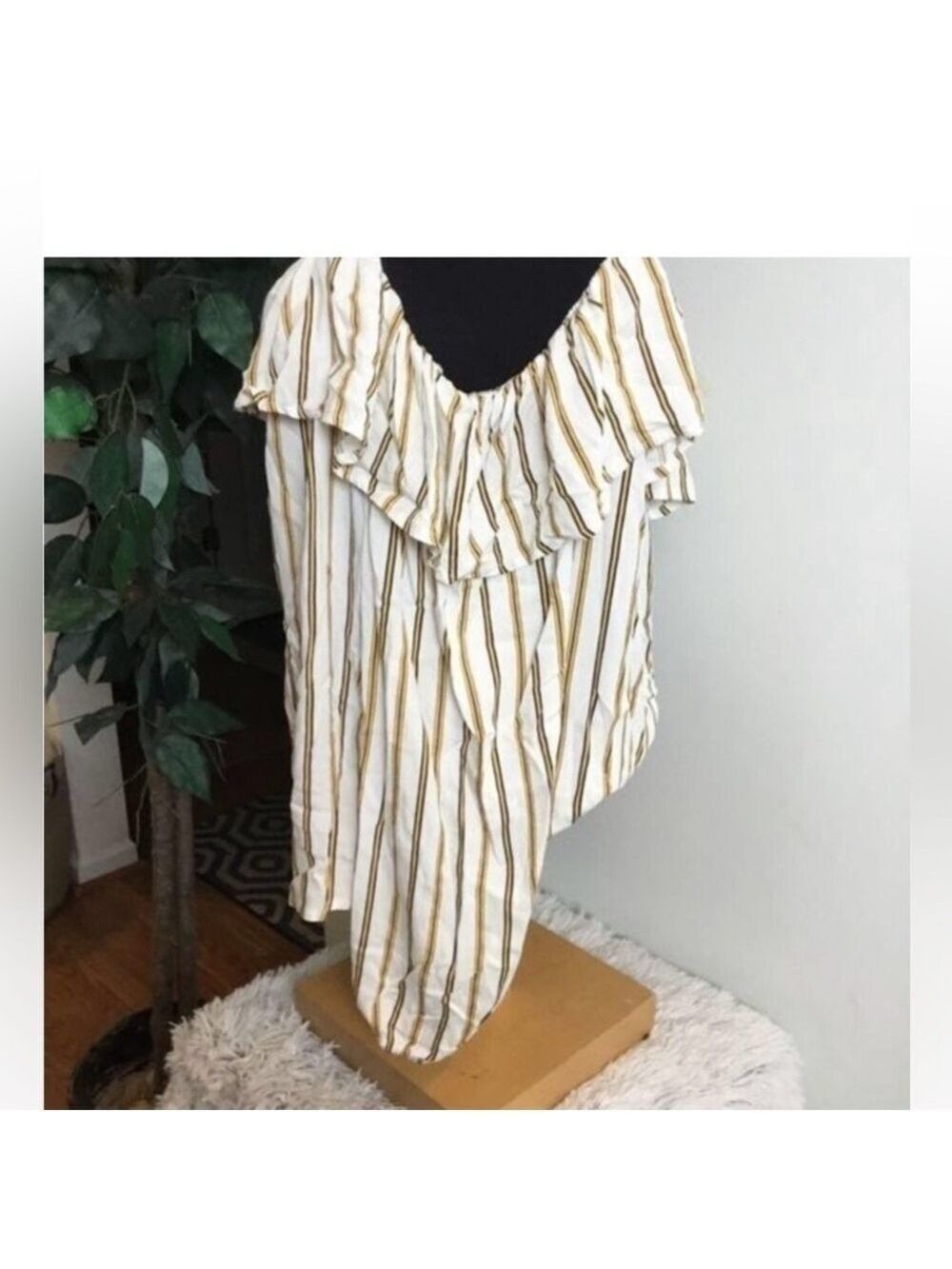 Maurices Striped Ruffle Button-Front Off-Shoulder Top NWT Size Small - Picture 3 of 12